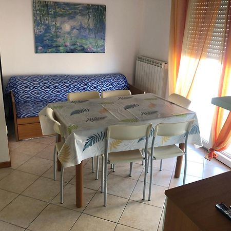 Appartamenti Abel Riccione Exteriör bild